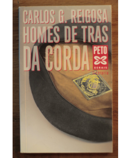 Homes de tras da corda